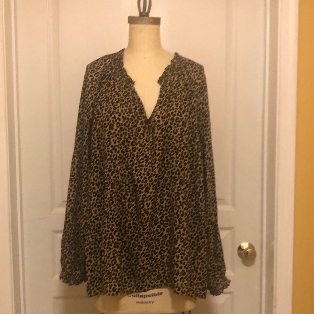 Old Navy Leopard Print Peasant Top